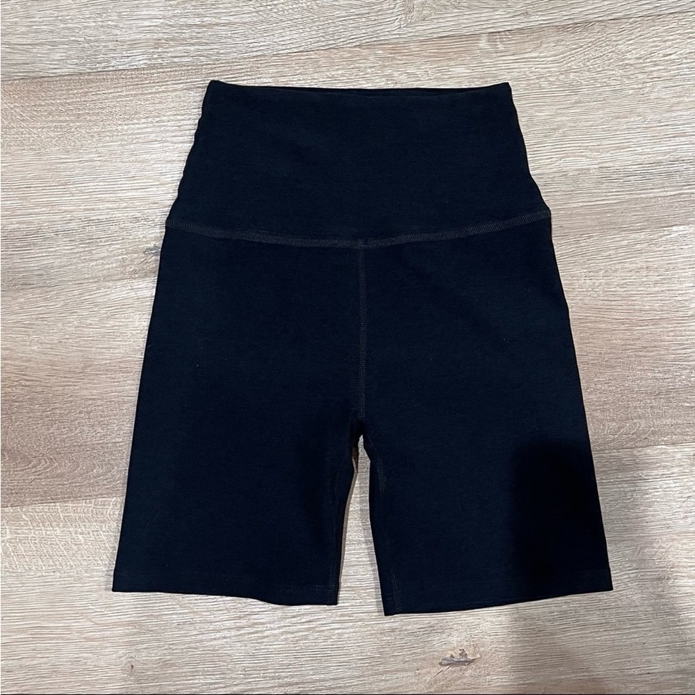 Beyond Yoga Biker Shorts NWOT
